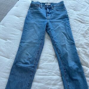 Madewell perfect vintage Jean size 26